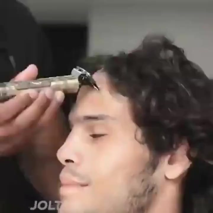 Kit --Barbeador-cuidados masculinos e aparador de pelos Maquina cortar cabelo